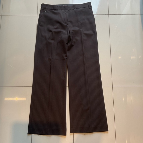 BCBG TWO PIECES JACKET AND PANTS OUTFITS. - Picture 4 of 7